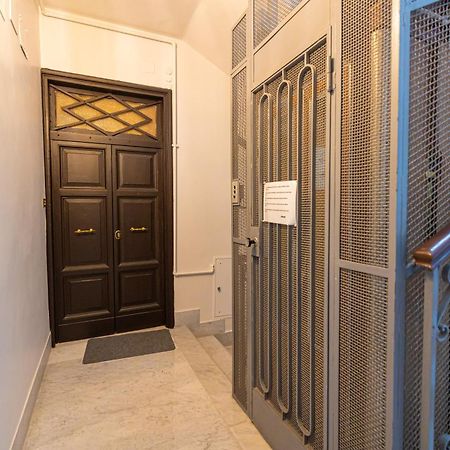 Adriana Sweet Apartment Рим Екстер'єр фото